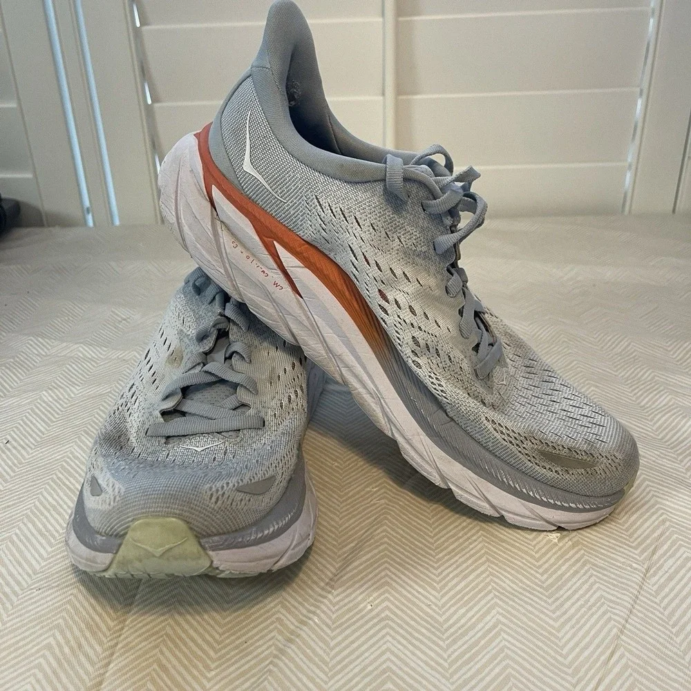 Hoka One One‎ Clifton 8 Women's Sz 8.5B Aqua Blue Running Shoes Sneakers
